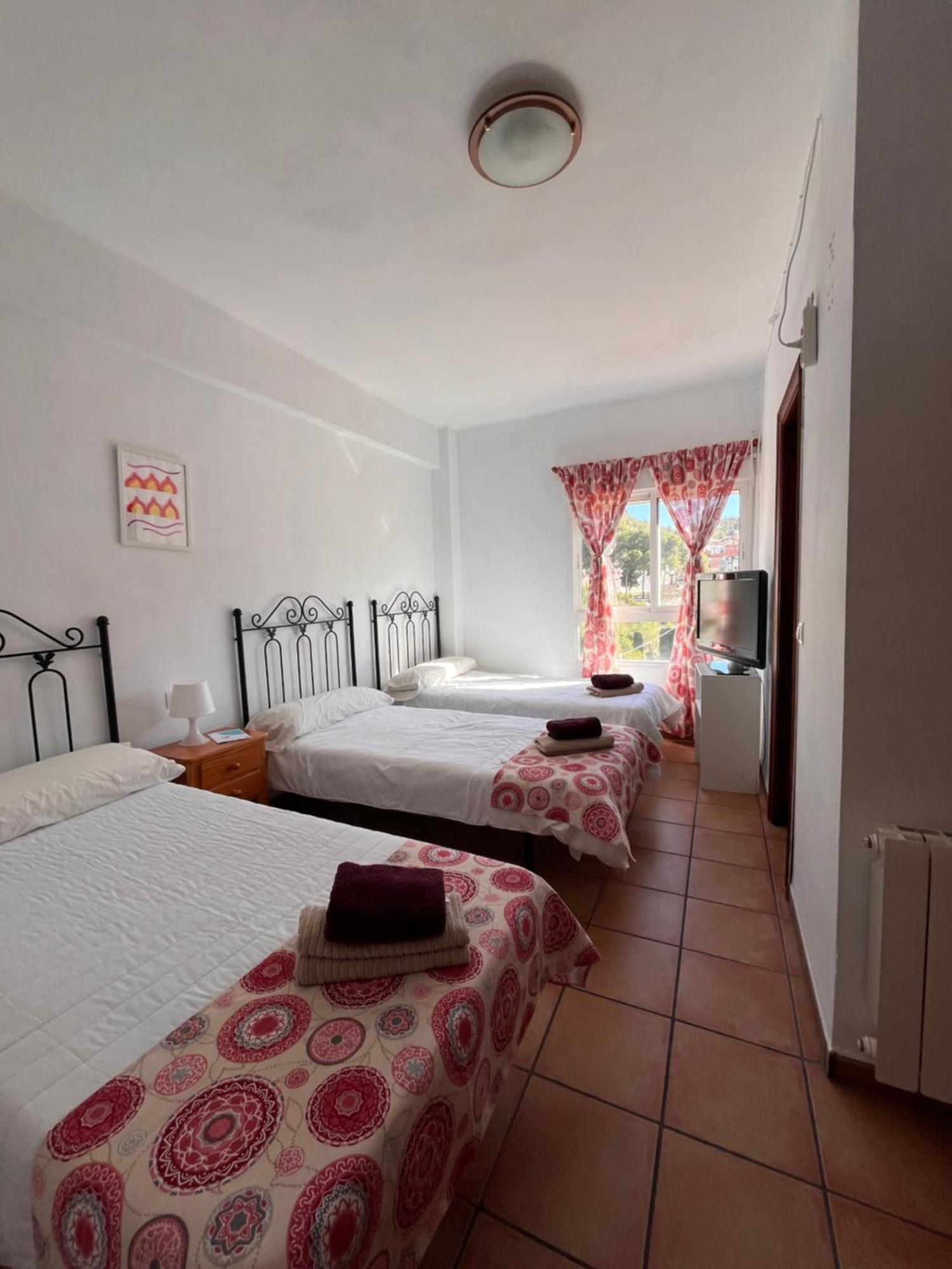 Espadan Hotel *