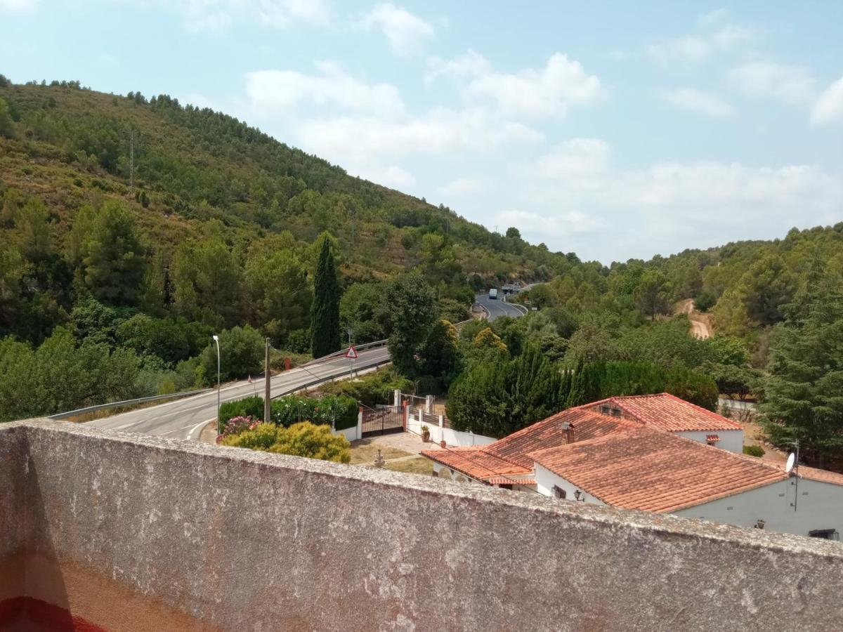 Hotel Espadan Azuebar